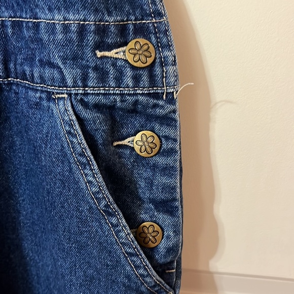 VTG. EUC Winnie the Pooh and Piglet embroidered denim overalls. Darling! Sz M - Picture 4 of 7